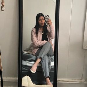 Meet your Posher, Aleida